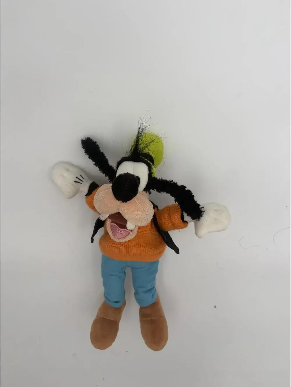 Vintage Disney Goofy Plush Stuffed Animal Character Toy 12 inch Collectable
